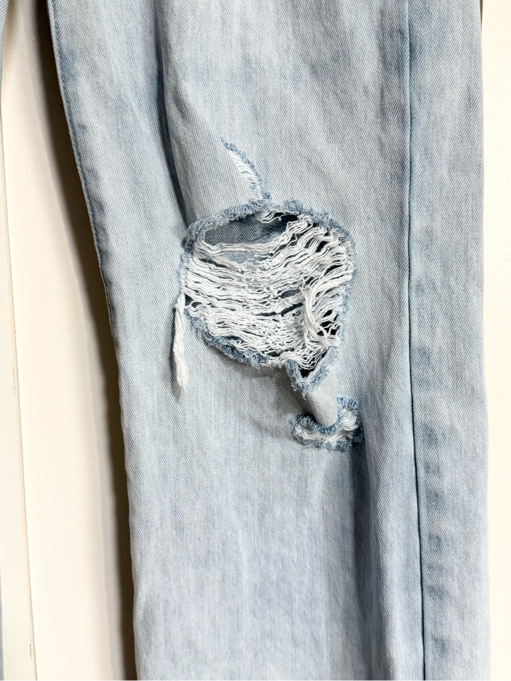 Kancan Arlo Light Wash Distressed Wide Leg Jeans | High Rise 90s Denim - Picture 4 of 7